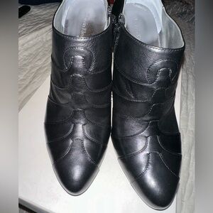Calvin Klein Black Leather heeled Ankle Boots